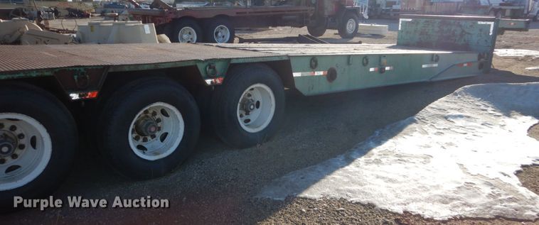 image for item FU9130 1990 shop built drop deck trailer