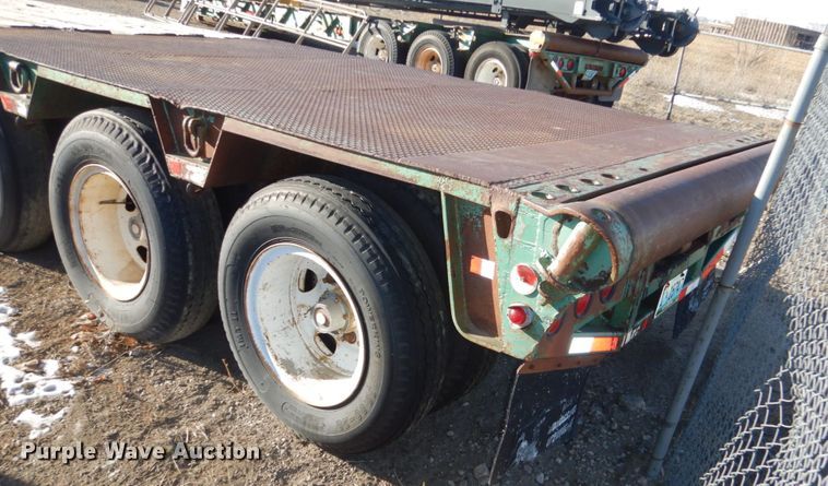 image for item FU9130 1990 shop built drop deck trailer