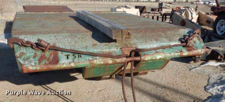 image for item FU9130 1990 shop built drop deck trailer