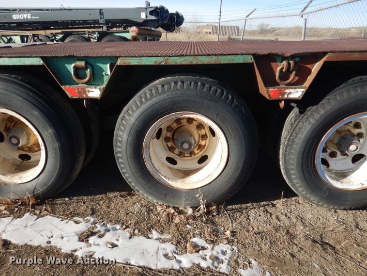 image for item FU9130 1990 shop built drop deck trailer