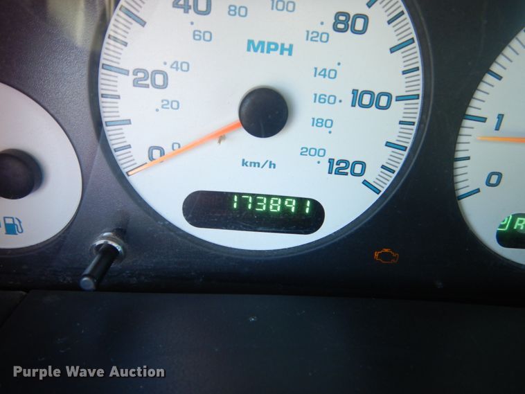 image for item FU9706 2004 Dodge Grand Caravan van