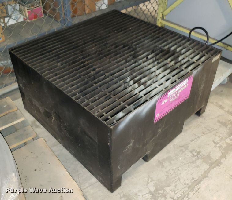 image for item GA9418 Bulk oil containment pallet