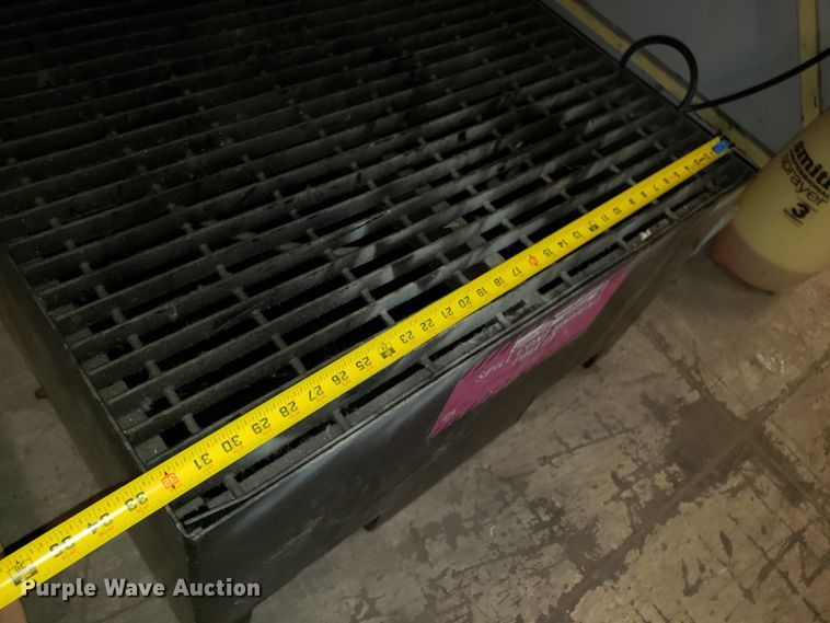 image for item GA9418 Bulk oil containment pallet