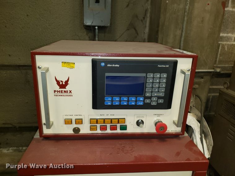 image for item GA9426 Phenix 6CC 2 Hi-Pot bucket truck insulation tester