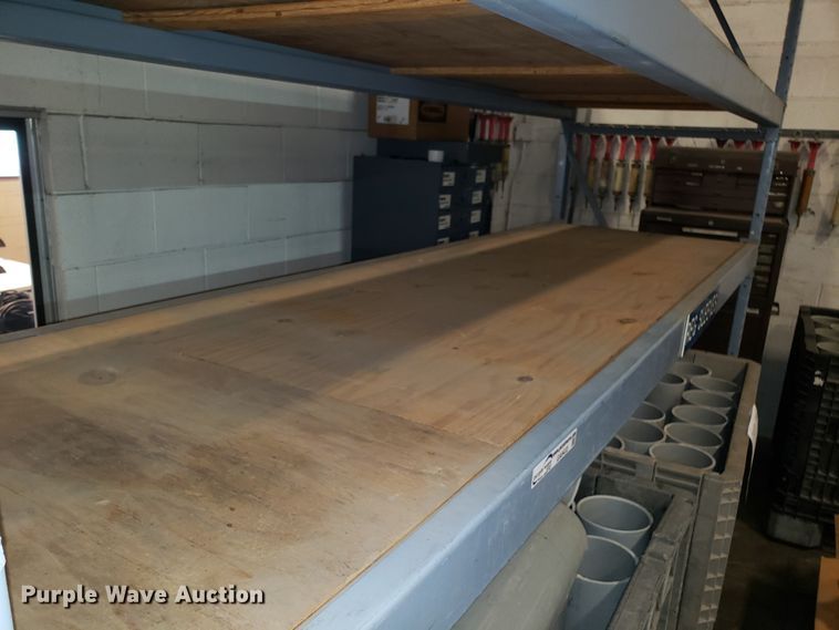 image for item GA9433 Pallet racking