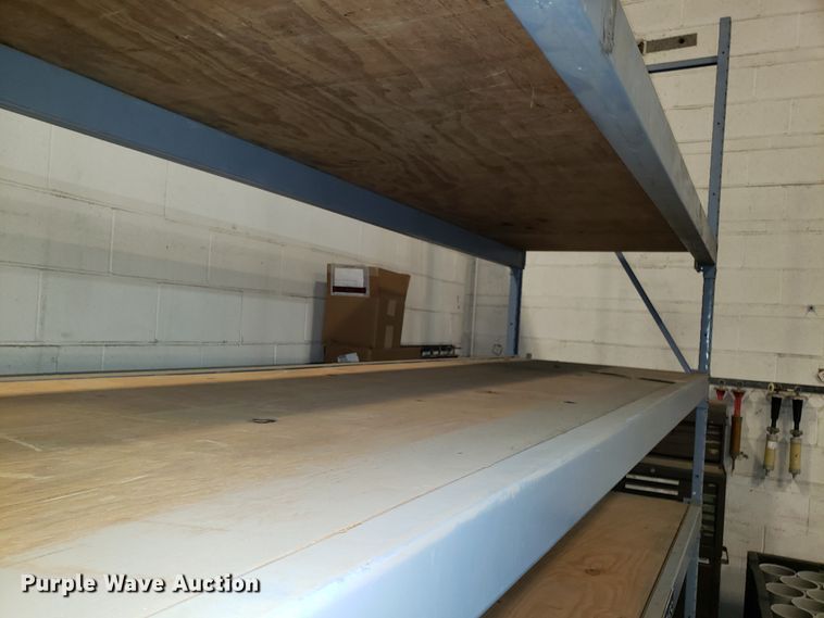 image for item GA9433 Pallet racking