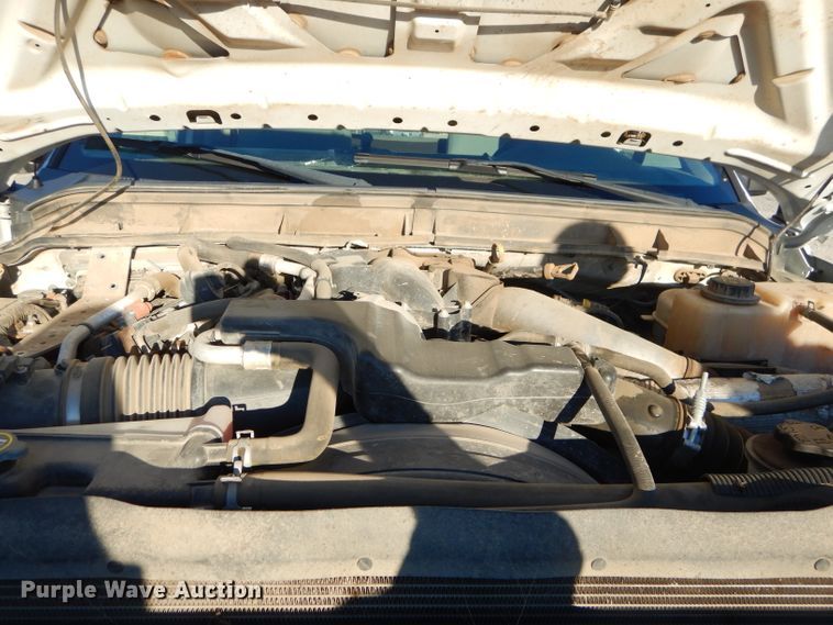 image for item GB9614 2013 Ford F550 Super Duty truck cab and chassis