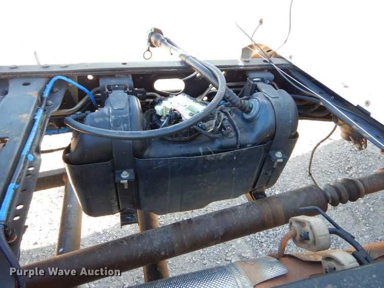 image for item GB9614 2013 Ford F550 Super Duty truck cab and chassis