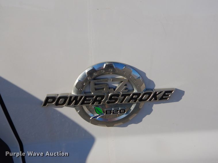 image for item GB9614 2013 Ford F550 Super Duty truck cab and chassis