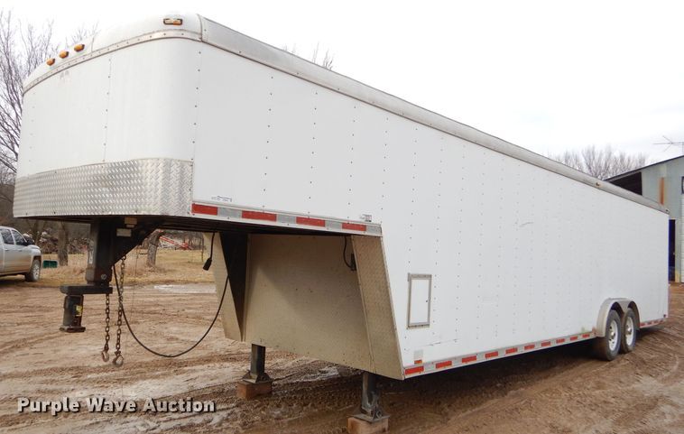 image for item GB9652 2003 Cargo 32GN enclosed cargo trailer