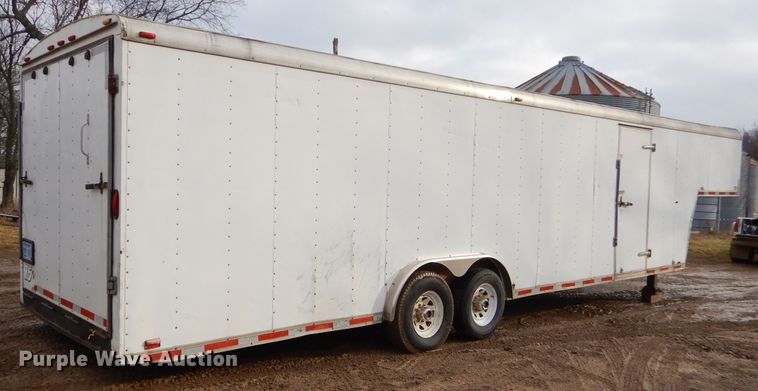 image for item GB9652 2003 Cargo 32GN enclosed cargo trailer