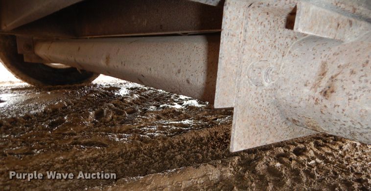 image for item GB9652 2003 Cargo 32GN enclosed cargo trailer