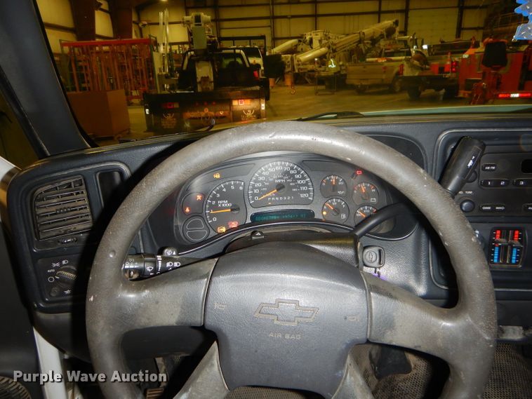 image for item GB9683 2007 Chevrolet Silverado 1500 pickup truck