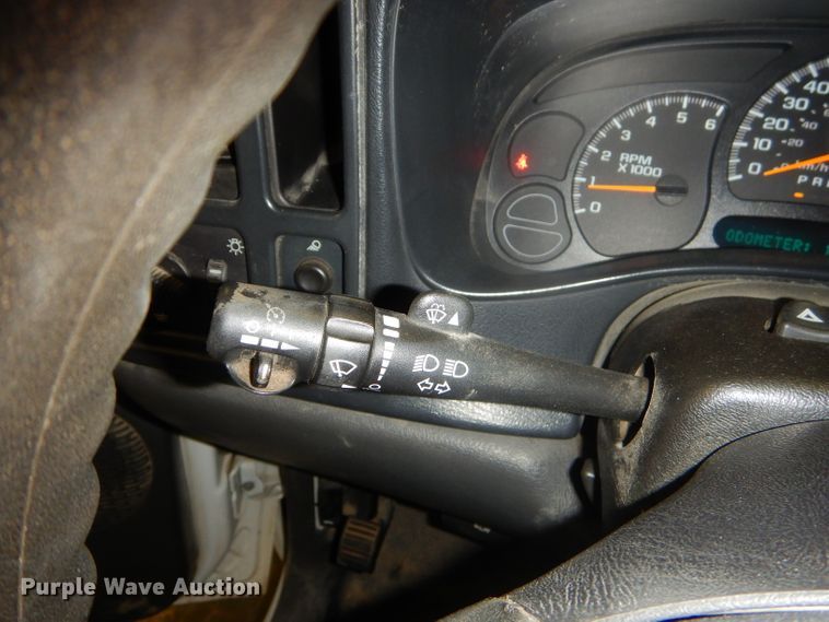 image for item GB9683 2007 Chevrolet Silverado 1500 pickup truck