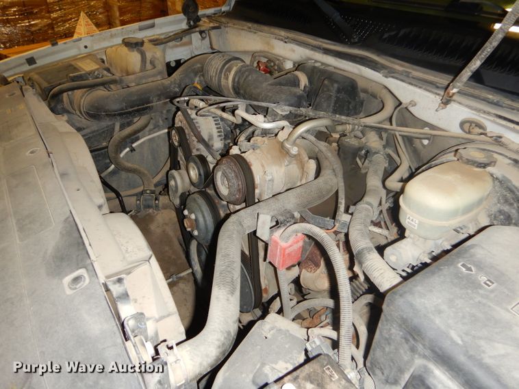 image for item GB9683 2007 Chevrolet Silverado 1500 pickup truck