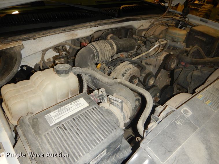 image for item GB9683 2007 Chevrolet Silverado 1500 pickup truck