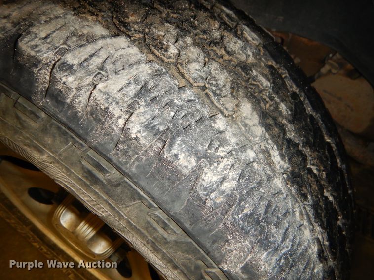 image for item GB9683 2007 Chevrolet Silverado 1500 pickup truck