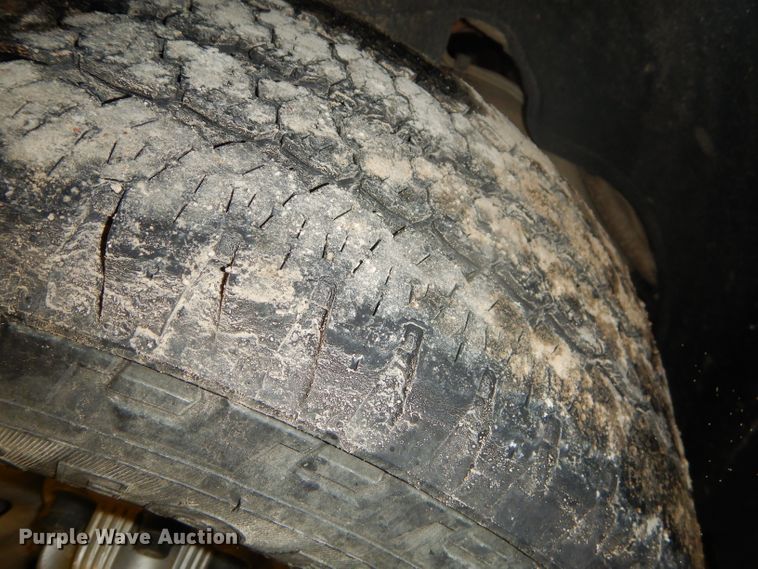 image for item GB9683 2007 Chevrolet Silverado 1500 pickup truck