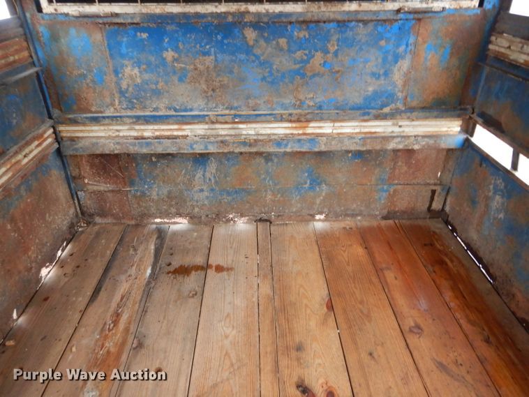 image for item GE9049 Star livestock trailer