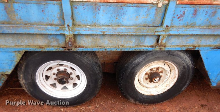 image for item GE9049 Star livestock trailer