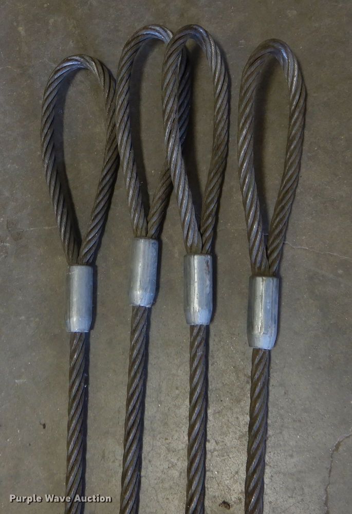 image for item GE9055 Four leg cable lifting sling