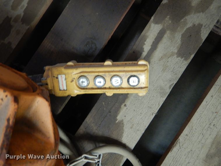 image for item GE9057 Harrington MS3C621 hoist