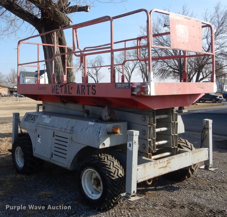 image for item GE9059 Mec 3391RT scissor lift