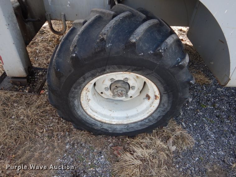 image for item GE9059 Mec 3391RT scissor lift