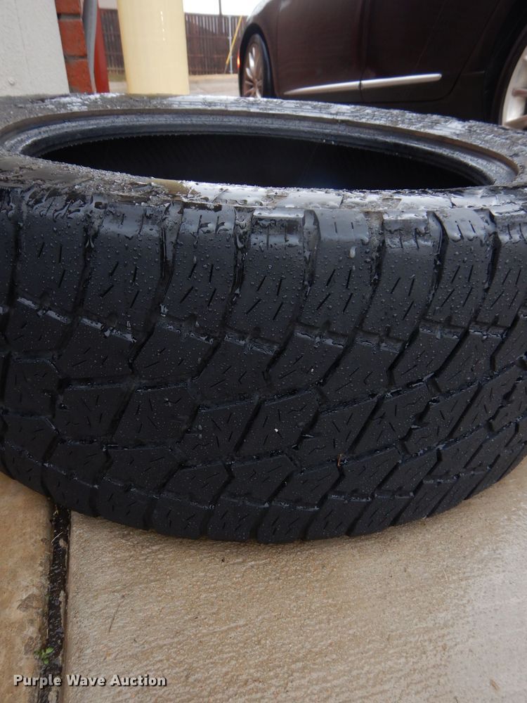 image for item GE9062 Tires and wheels