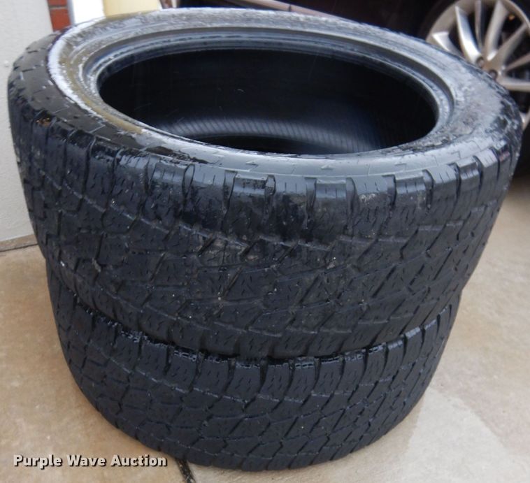 image for item GE9062 Tires and wheels