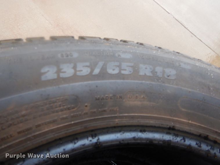 image for item GE9062 Tires and wheels