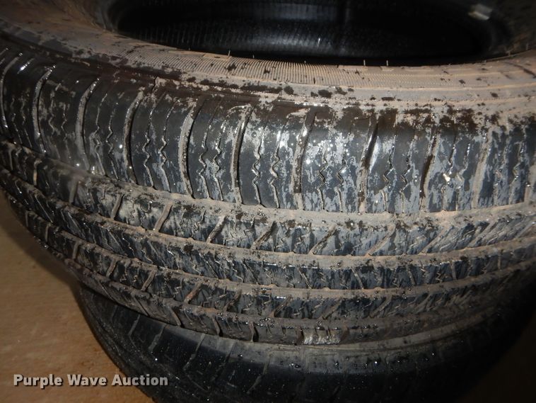 image for item GE9062 Tires and wheels
