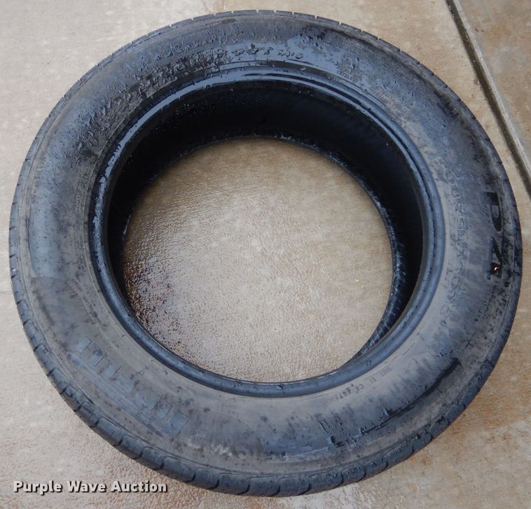 image for item GE9062 Tires and wheels