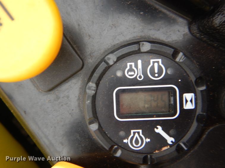 image for item GE9063 John Deere Z930M ZTR lawn mower