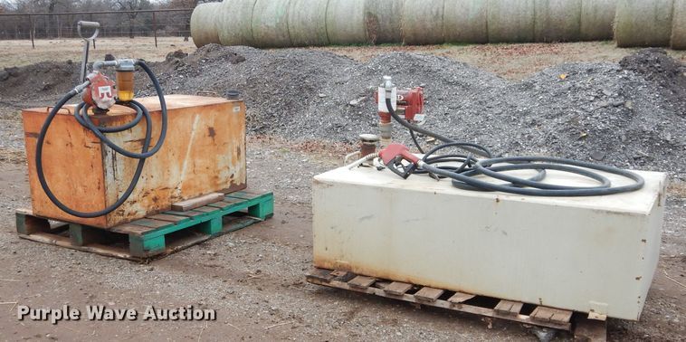 image for item GE9065 (2) fuel tanks