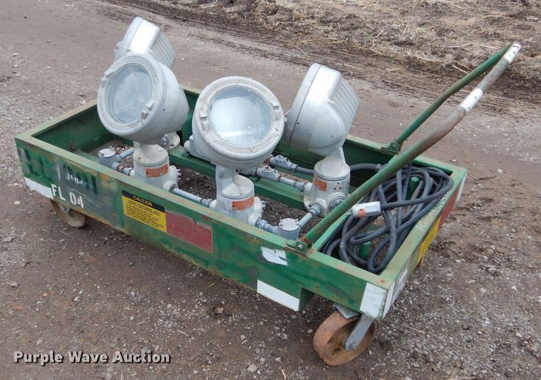 image for item GE9068 Explosion proof light cart