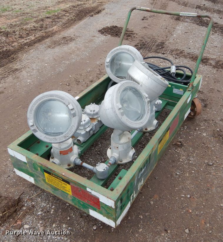 image for item GE9068 Explosion proof light cart