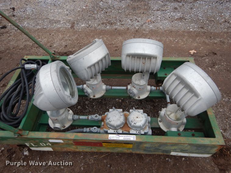image for item GE9068 Explosion proof light cart