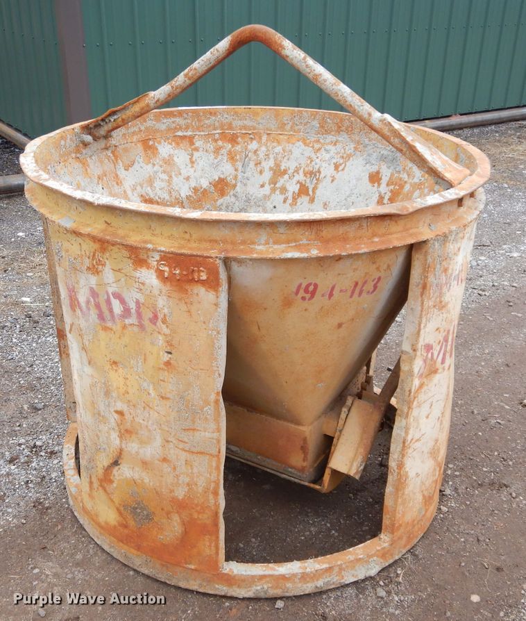 image for item GE9069 Concrete bucket