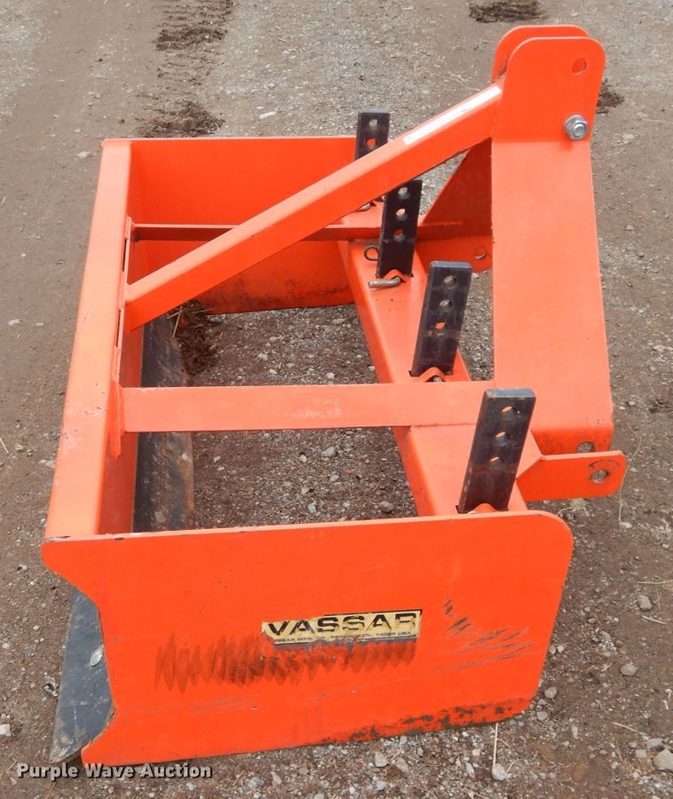 image for item GE9070 Vassar box blade