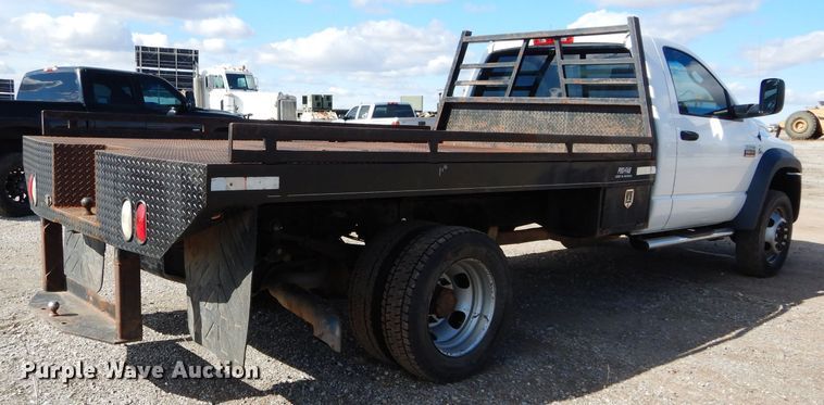 image for item GE9111 2008 Dodge Ram 5500 flatbed truck