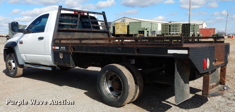 image for item GE9111 2008 Dodge Ram 5500 flatbed truck