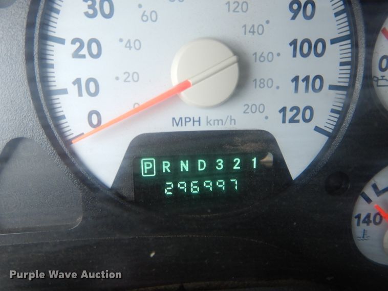 image for item GE9111 2008 Dodge Ram 5500 flatbed truck