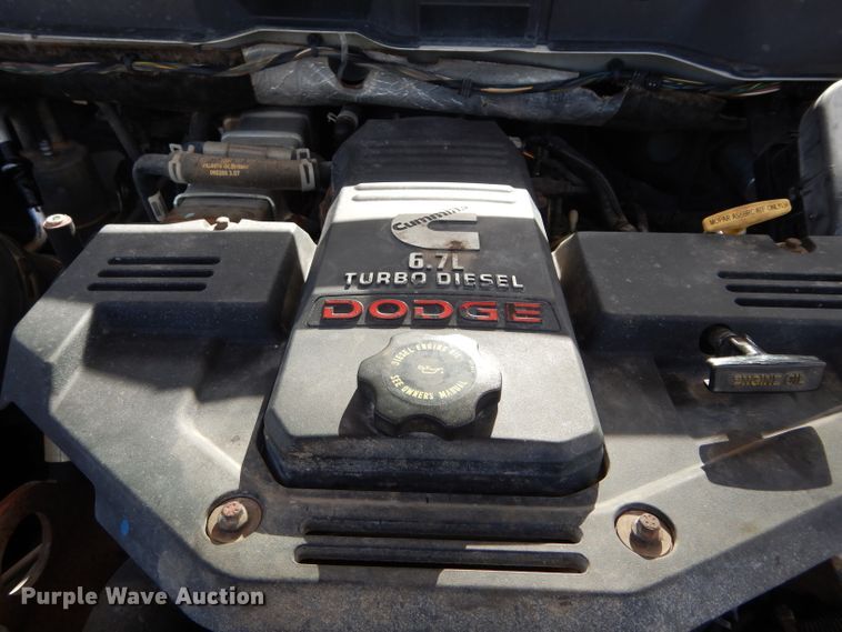 image for item GE9111 2008 Dodge Ram 5500 flatbed truck