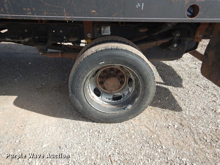 image for item GE9111 2008 Dodge Ram 5500 flatbed truck