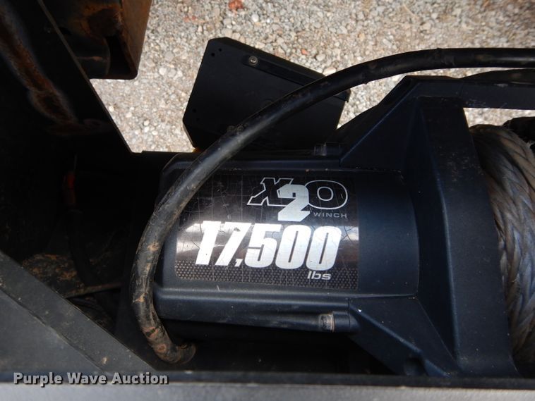 image for item GE9112 2001 Chevrolet Silverado 2500HD Crew Cab pickup truck