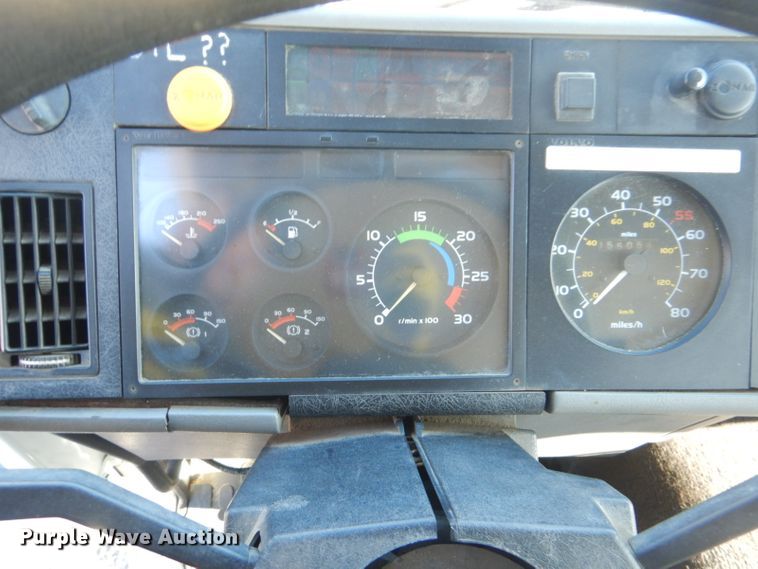 image for item GF9033 1997 Volvo FE paint striper truck