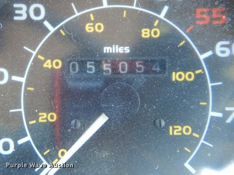 image for item GF9033 1997 Volvo FE paint striper truck