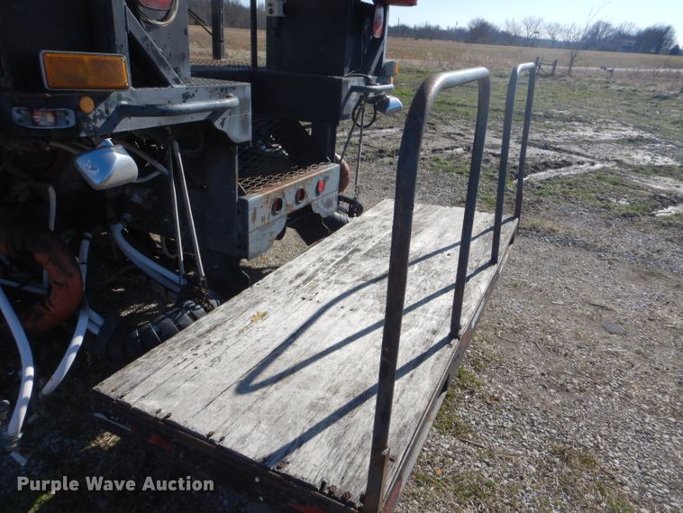 image for item GF9033 1997 Volvo FE paint striper truck