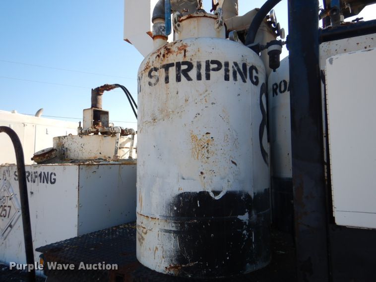 image for item GF9033 1997 Volvo FE paint striper truck